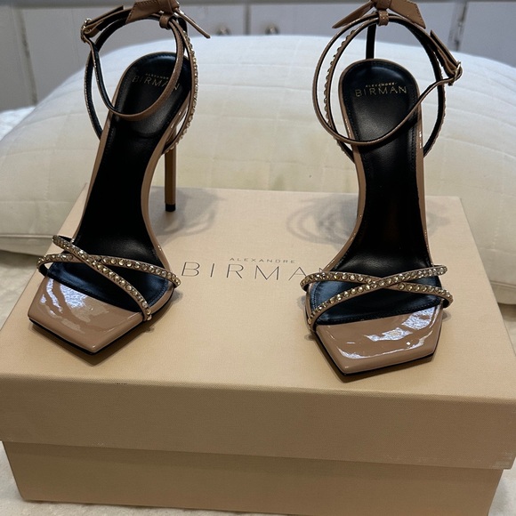 Alexandre Birman - Beige Suede & Multicolor Jewel Strap Open Toe Pumps Sz 8 Alexandre Birman Clarita Leather Bow Ankle-Strap Sandals  main image 4